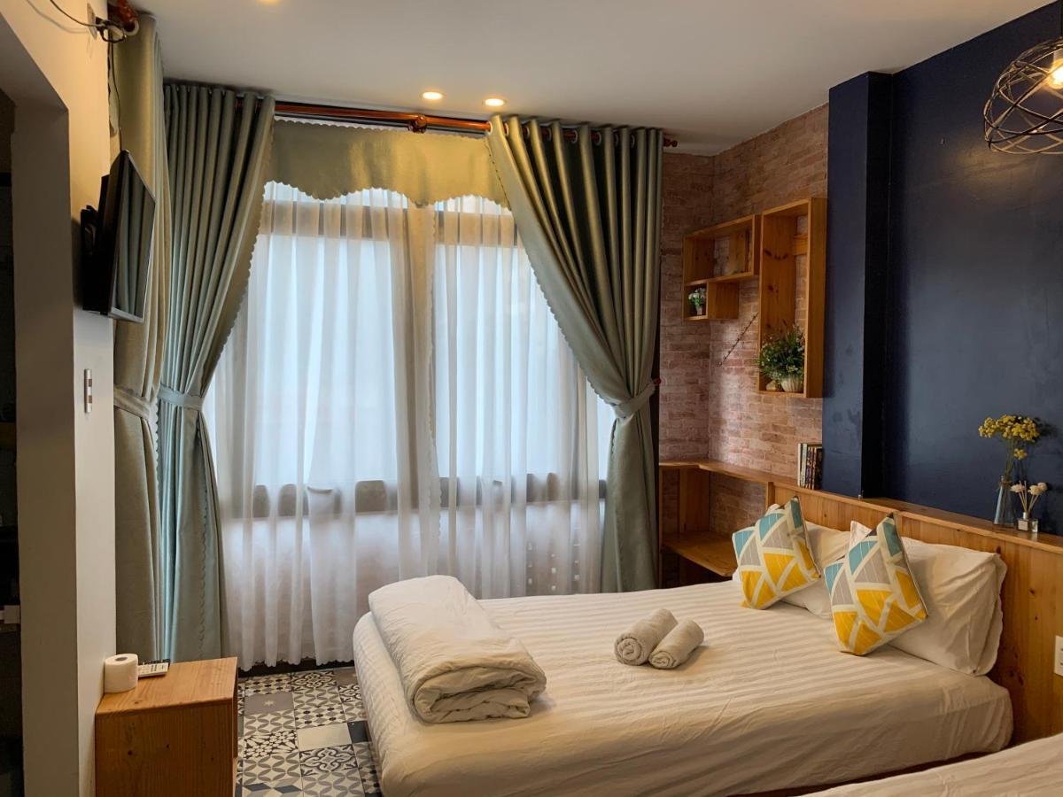 Gallery Homestay Куинён Экстерьер фото