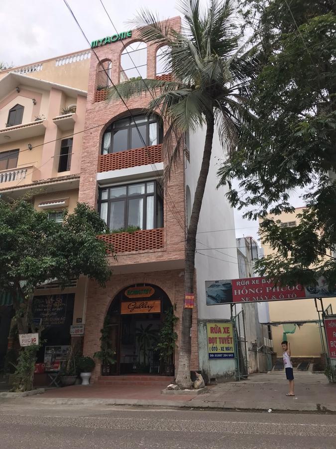 Gallery Homestay Куинён Экстерьер фото
