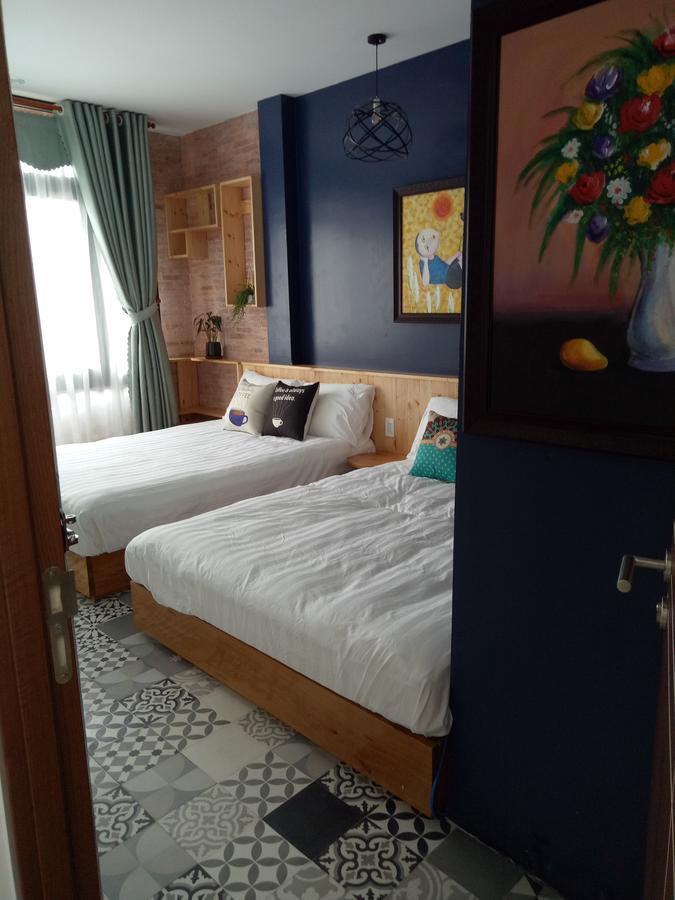 Gallery Homestay Куинён Экстерьер фото