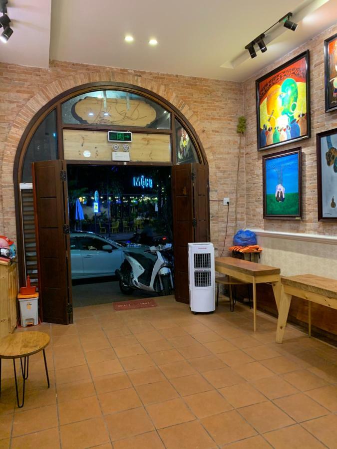 Gallery Homestay Куинён Экстерьер фото